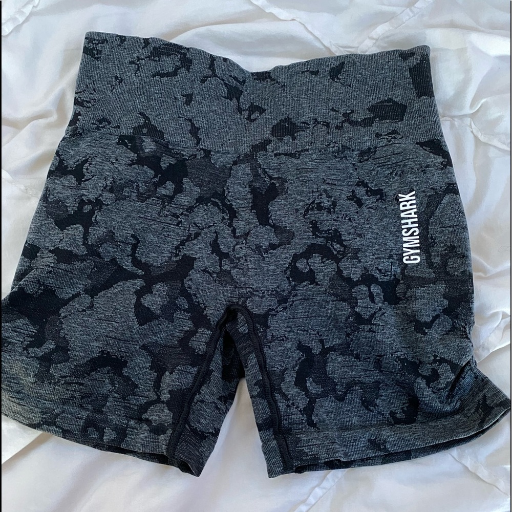 Gymshark camo shorts